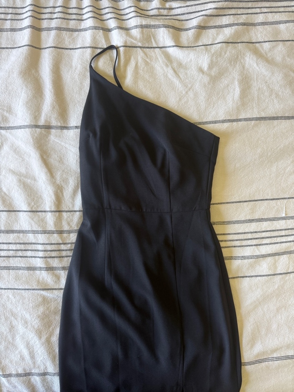 Black one shoulder going out dress | Midi bodycon slit Size 0 XS | Petal and Pup